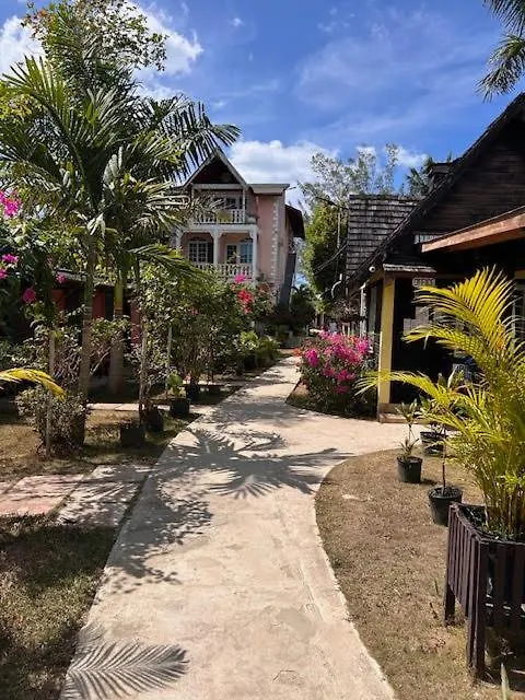 Firefly Beach Cottages Negril