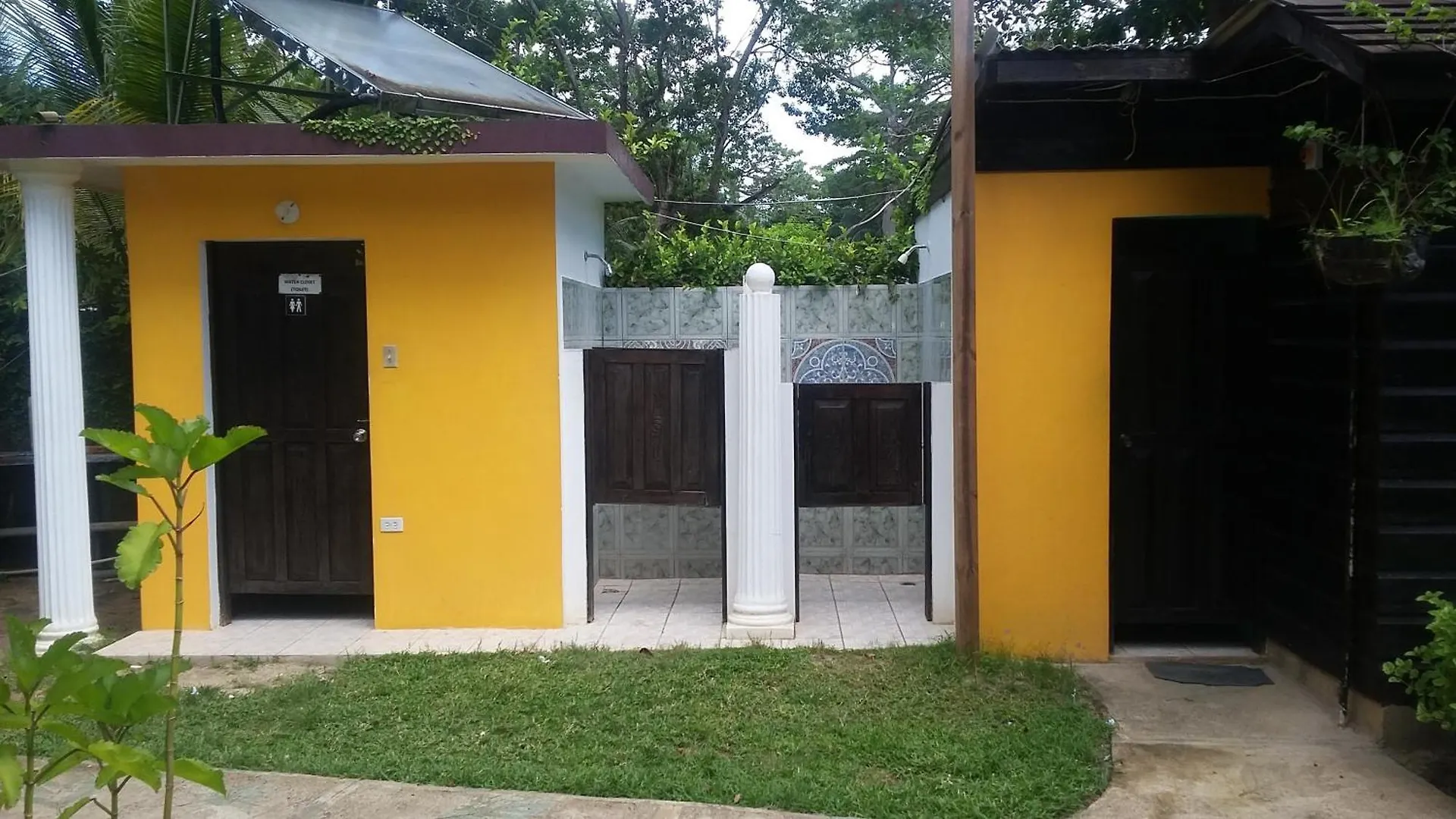 Firefly Beach Cottages Negril