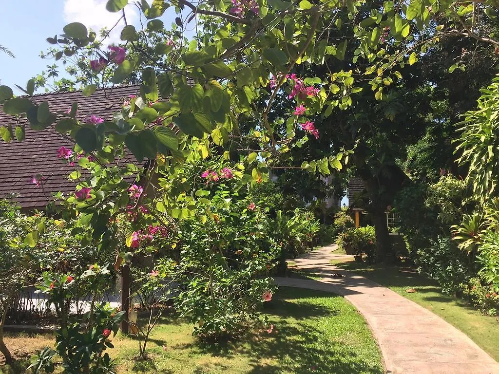 Hotel Firefly Beach Cottages Negril