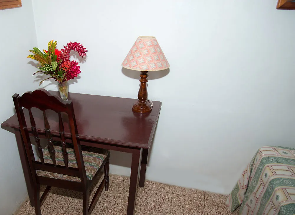 **** Hotel Firefly Beach Cottages Negril Jamaica